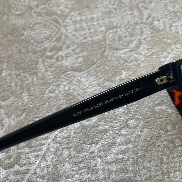 Brand New Diff Eyewear Runi Black Tortoise Grey Polarized Cat Eye Sunglasses main image 6